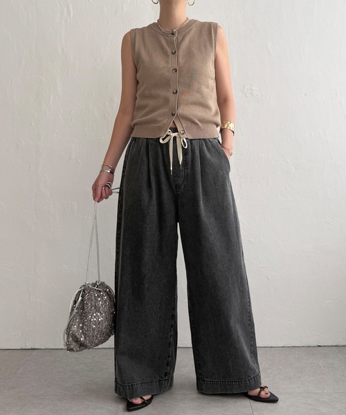 LBC(エルビーシー)の「デニムワイドイージーパンツ(その他パンツ・レディース・ブラック/ネイビー・M/L)」の15枚目の写真