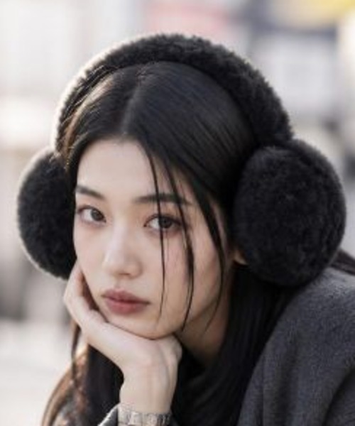 Burner(バーナー)の「【Caburu(カブル)】折りたたみ式 もこもこ フェイクファーイヤーマフ cab-earmuffs-3-7(イヤーマフ・レディース・グレー/ブラウン/ベージュ/ブラック/ホワイト・FREE)」の3枚目の写真