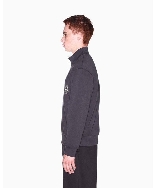 ARMANI EXCHANGE（アルマーニエクスチェンジ）の「【A|X アルマーニ エクスチェンジ】CO エンブレムロゴ スタンドカラー ジップアップスウェットシャツ（スウェット・メンズ・チャコールグレー・X-SMALL/X-LARGE/SMALL/MEDIUM/LARGE）」の2枚目の写真