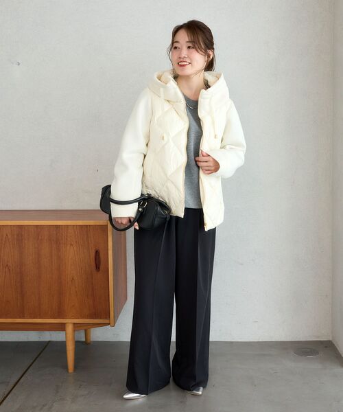 le.coeur blanc(ルクールブラン)の「カットボンディング×スムースタフタショートブルゾン(ブルゾン・レディース・ブラック/ブラウン/オフホワイト/グレイッシュベージュ・40/38)」の9枚目の写真