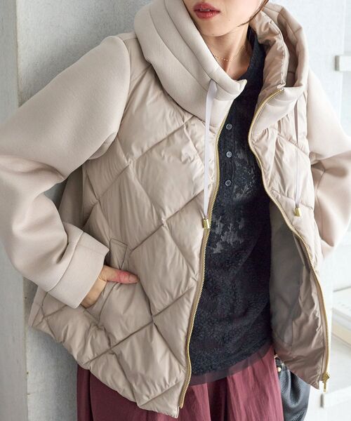 le.coeur blanc(ルクールブラン)の「カットボンディング×スムースタフタショートブルゾン(ブルゾン・レディース・ブラック/ブラウン/オフホワイト/グレイッシュベージュ・40/38)」の18枚目の写真