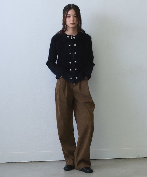 Clum（クルム）の「shaggy double button rib knit top / シャギーリブダブルボタンニットトップス（ニット/セーター・レディース・ブラック/アイボリー・FREE）」の5枚目の写真