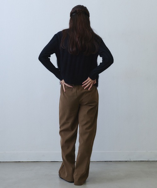 Clum（クルム）の「shaggy double button rib knit top / シャギーリブダブルボタンニットトップス（ニット/セーター・レディース・ブラック/アイボリー・FREE）」の9枚目の写真