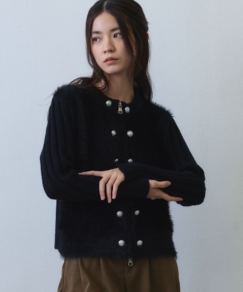 Clum（クルム）の「shaggy double button rib knit top / シャギーリブダブルボタンニットトップス（ニット/セーター・レディース・ブラック/アイボリー・FREE）」の18枚目の写真
