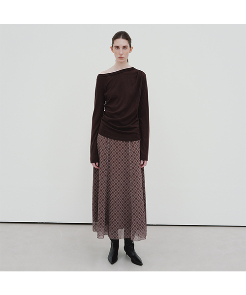 MOHAN（モハン）の「TIF DIAGONAL CHECK FLARE SKIRT_2COLORS（スカート・レディース・ダークブラウン/ベージュ・SMALL/MEDIUM/LARGE）」の2枚目の写真