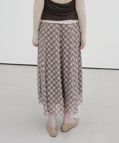 MOHAN（モハン）の「TIF DIAGONAL CHECK FLARE SKIRT_2COLORS（スカート・レディース・ダークブラウン/ベージュ・SMALL/MEDIUM/LARGE）」の5枚目の写真