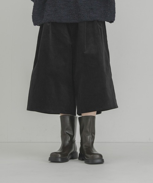 KBF(ケイビーエフ)の「ワイドミドルブーツ(ブーツ・レディース・ブラック/ダークブラウン・SMALL/LARGE/MEDIUM)」の16枚目の写真