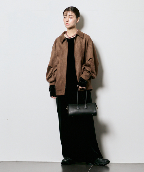 CITYSHOP（シティーショップ）の「《追加4》VELVET U/N DRESS：ワンピース（ワンピース・レディース・ベージュ/ネイビー・38/36）」の6枚目の写真