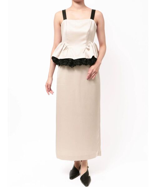 LAGUNAMOON(ラグナムーン)の「LADYフォルムペプラムセットアップ(ワンピース・レディース・ベージュ/ブラック・MEDIUM/SMALL)」の14枚目の写真