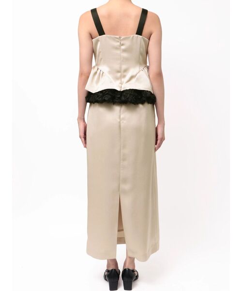 LAGUNAMOON(ラグナムーン)の「LADYフォルムペプラムセットアップ(ワンピース・レディース・ベージュ/ブラック・MEDIUM/SMALL)」の17枚目の写真