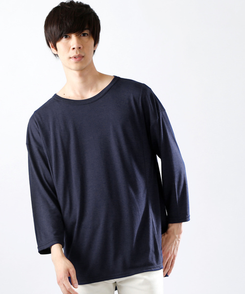 MONO-MART（モノマート）の「オーバーサイズドロップショルダー サイドスリット ヘムラインカットソー/TRストレッチ（Tシャツ/カットソー・メンズ・ライトグレー/ダークネイビー/オフホワイト/ブラック/チャコール/ベージュ/ボルドー/インディゴブルー・FREE）」の7枚目の写真