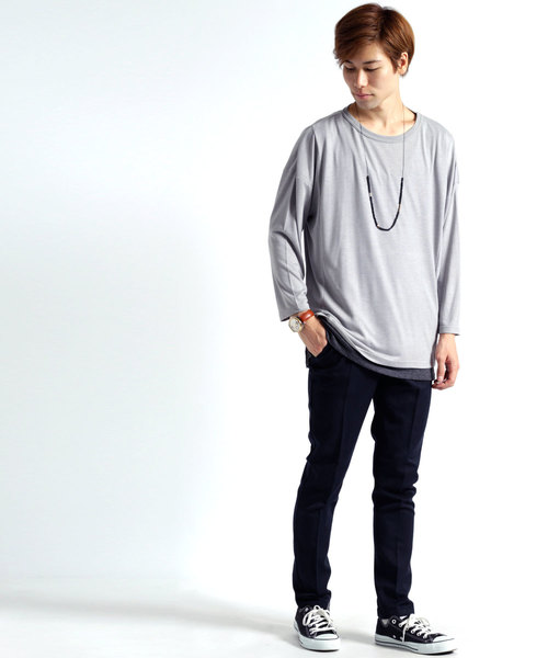 MONO-MART（モノマート）の「オーバーサイズドロップショルダー サイドスリット ヘムラインカットソー/TRストレッチ（Tシャツ/カットソー・メンズ・ライトグレー/ダークネイビー/オフホワイト/ブラック/チャコール/ベージュ/ボルドー/インディゴブルー・FREE）」の11枚目の写真