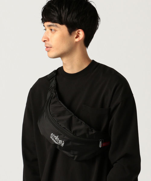 B:MING by BEAMS（ビーミングバイビームス）の「Manhattan Portage / 1100 CORDULA(R) Lite Collection（ボディバッグ/ウエストポーチ・メンズ・ブラック/パープル/イエロー/サックスブルー/グレー・ONE SIZE）」の11枚目の写真