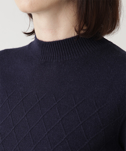 JILL STUART(ジルスチュアート)の「◆ポーラ セットアップニットワンピース(ニット/セーター・レディース・ベージュ/ネイビー・2/0)」の6枚目の写真