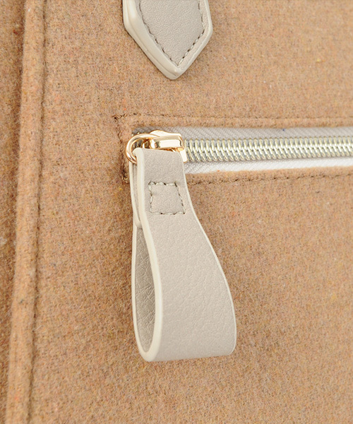 Luz Llena（ラズレナ）の「異素材仕立て・スクエアトートバッグ（トートバッグ・レディース・ベージュ・ﾌﾘ-）」の8枚目の写真