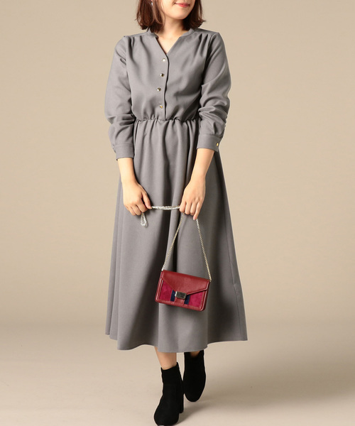 Doux archives（ドゥアルシーヴ）の「ツイル長袖ワンピース（ワンピース・レディース・ベージュ/グレー/グリーン・FREE）」の2枚目の写真