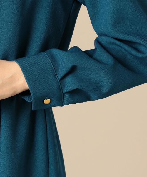 Doux archives（ドゥアルシーヴ）の「ツイル長袖ワンピース（ワンピース・レディース・ベージュ/グレー/グリーン・FREE）」の10枚目の写真