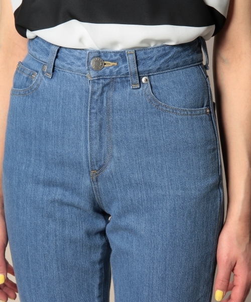 BEAUTY&YOUTH UNITED ARROWS(ビューティーアンドユースユナイテッドアローズ)の「BYBC コットンハイウエストデニム 40 ◆(デニムパンツ・レディース・ライトブルー/ネイビー・SMALL/MEDIUM)」の6枚目の写真