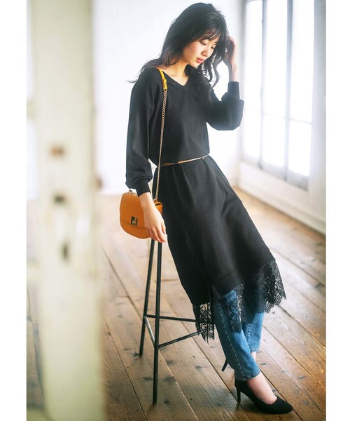 GeeRA（ジーラ）の「裾レースニットワンピース（ワンピース・レディース・ブラック/ボルドー/杢グレー・MEDIUM/LARGE/X-LARGE）」の7枚目の写真