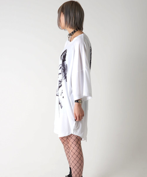 TRAVAS TOKYO（トラバス トウキョウ）の「Eyepatch angel round ZIP 