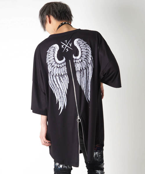 TRAVAS TOKYO（トラバス トウキョウ）の「Eyepatch angel round ZIP