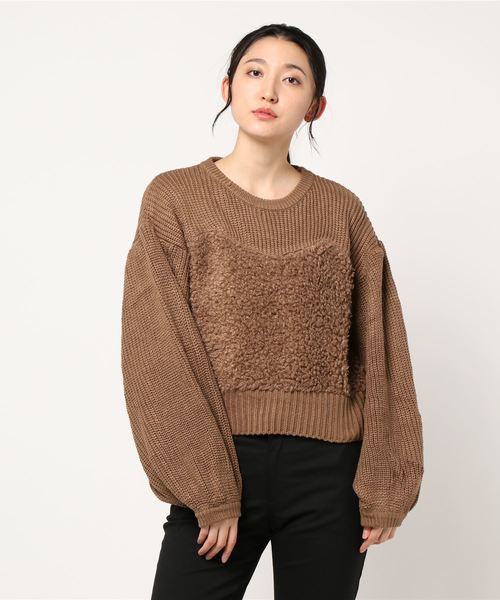 STYLEBLOCK（スタイルブロック）の「ファー切り替え後ろスピンドルボリュームスリーブニット（ニット/セーター・レディース・ブラック/ブラウン/アイボリー・M）」の7枚目の写真
