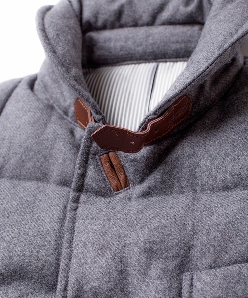 SHIPS JET BLUE（シップスジェットブルー）の「JB: ショールダウンベスト 14AW■●（ダウンベスト・メンズ・ネイビー/グレー・SMALL/MEDIUM/LARGE）」の8枚目の写真