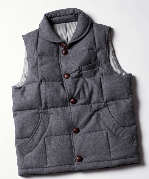 SHIPS JET BLUE（シップスジェットブルー）の「JB: ショールダウンベスト 14AW■●（ダウンベスト・メンズ・ネイビー/グレー・SMALL/MEDIUM/LARGE）」の13枚目の写真