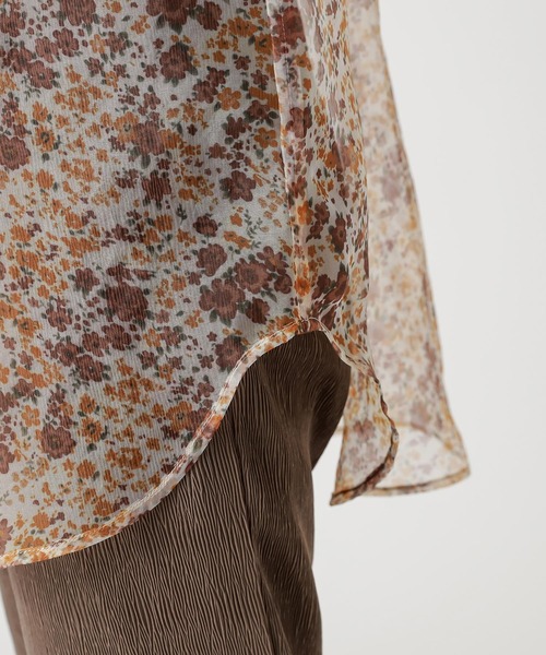 mystic（ミスティック）の「フラワーオーガンジーブラウス（シャツ/ブラウス・レディース・ブラウン/ブルー・FREE）」の4枚目の写真