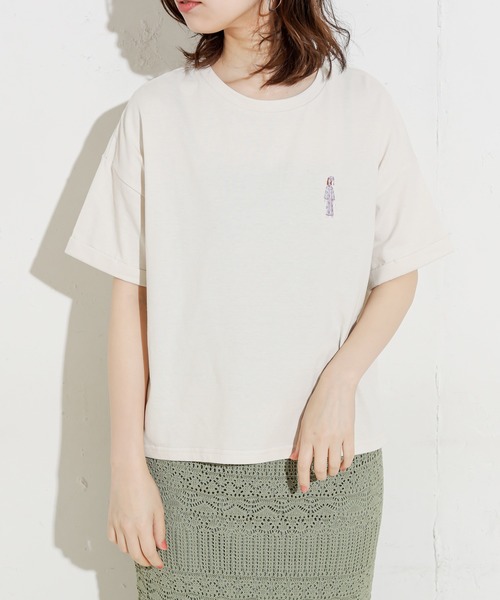 natural couture（ナチュラルクチュール）の「女の子の1日刺繍Tシャツ（Tシャツ/カットソー・レディース・オフホワイト/ミント/ナチュラル/スミクロ・FREE）」の21枚目の写真