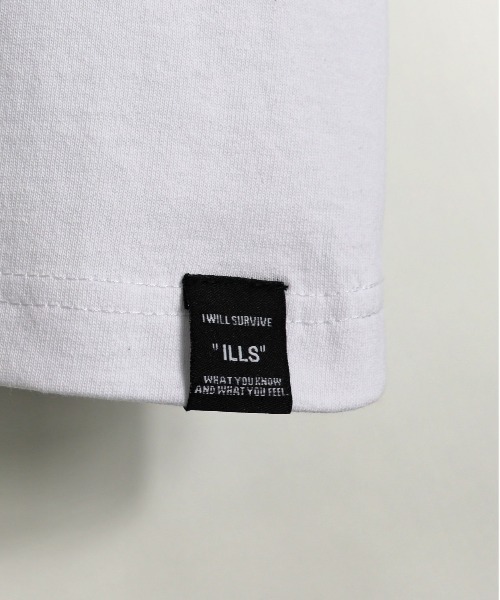 ILL'S（イルズ）の「ILL'S / イルズ vertical ロゴTシャツ（Tシャツ/カットソー・メンズ・ホワイト/ブラック/パープル・M/L）」の16枚目の写真
