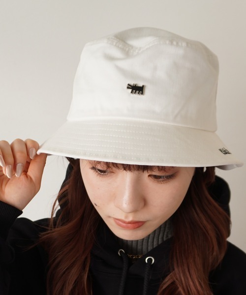 Keith Haring(キース・ヘリング)の「【Keith Haring/キースヘリング】アートロゴ バケットハット(ハット・メンズ・ホワイト/ブラック/ベージュ/ベージュ系その他/ホワイト系その他/ブラック系その他/ホワイト系その他2/ブラック系その他2/ベージュ系その他2/ブラック系その他3/ベージュ系その他3/ブラック系その他4/ホワイト系その他3/ホワイト系その他4/ベージュ系その他4/ブラック系その他5/ホワイト系その他5/ブラック系その他6/ベージュ系その他5・FREE)」の5枚目の写真
