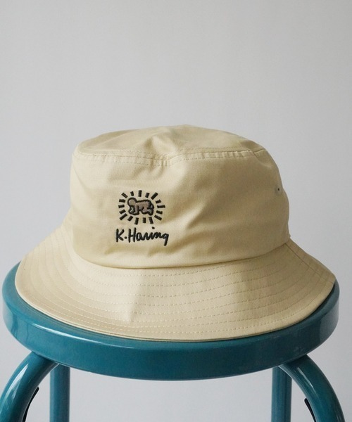 Keith Haring(キース・ヘリング)の「【Keith Haring/キースヘリング】アートロゴ バケットハット(ハット・メンズ・ホワイト/ブラック/ベージュ/ベージュ系その他/ホワイト系その他/ブラック系その他/ホワイト系その他2/ブラック系その他2/ベージュ系その他2/ブラック系その他3/ベージュ系その他3/ブラック系その他4/ホワイト系その他3/ホワイト系その他4/ベージュ系その他4/ブラック系その他5/ホワイト系その他5/ブラック系その他6/ベージュ系その他5・FREE)」の19枚目の写真