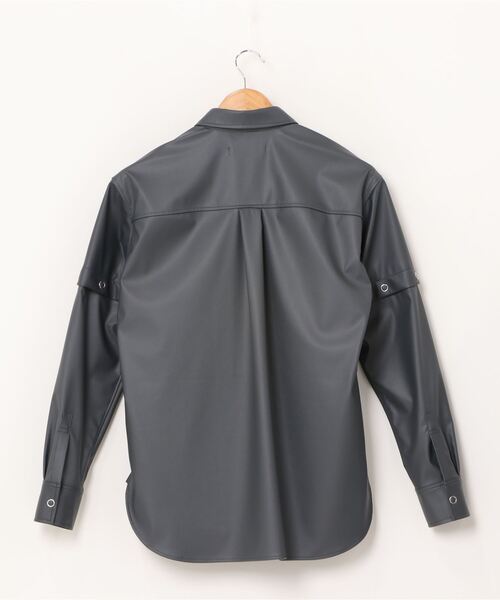 G.V.G.V.（ジーヴィージーヴィー）の「FAKE LEATHER DETACHABLE SLEEVE SHIRT（シャツ/ブラウス・レディース・グレー/ブラウン/ブラック・36/34）」の21枚目の写真