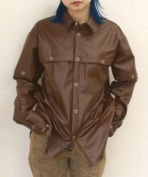 FAKE LEATHER DETACHABLE SLEEVE SHIRT