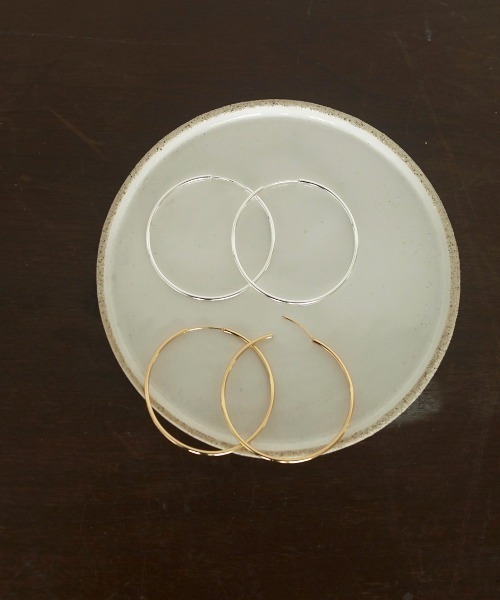 TODAYFUL（トゥデイフル）の「ティンフープピアス（ピアス（両耳用）・レディース・シルバー/ゴールド・FREE）」の4枚目の写真