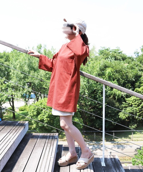 PairPair（ペアペア）の「ポケット付きビッグＴ(ユニセックス)（Tシャツ/カットソー・メンズ・オフホワイト/サックスブルー/スミクロ/レンガ/モカ・FREE）」の17枚目の写真