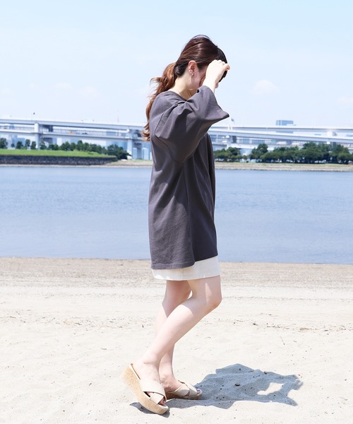 PairPair（ペアペア）の「ポケット付きビッグＴ(ユニセックス)（Tシャツ/カットソー・メンズ・オフホワイト/サックスブルー/スミクロ/レンガ/モカ・FREE）」の21枚目の写真