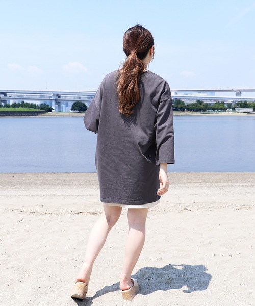 PairPair（ペアペア）の「ポケット付きビッグＴ(ユニセックス)（Tシャツ/カットソー・メンズ・オフホワイト/サックスブルー/スミクロ/レンガ/モカ・FREE）」の22枚目の写真