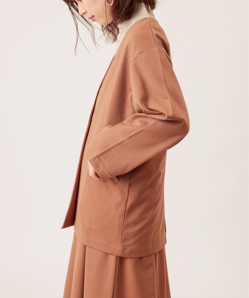 natural couture（ナチュラルクチュール）の「ノーカラーゆるっとジャケット（ノーカラージャケット・レディース・ダークブラウン/ベージュ/ピンク/ライトベージュ・FREE）」の18枚目の写真