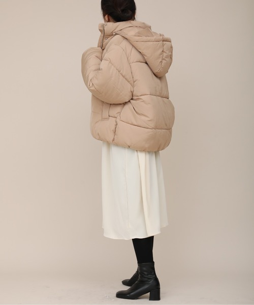 sakishimatokyo（サキシマトーキョー）の「【ZOZO限定】サキシマamp[フードツキナカワタジャケット]（ブルゾン・レディース・ブラック/ベージュ・FREE）」の9枚目の写真