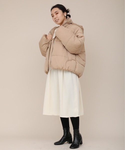 sakishimatokyo（サキシマトーキョー）の「【ZOZO限定】サキシマamp[フードツキナカワタジャケット]（ブルゾン・レディース・ブラック/ベージュ・FREE）」の3枚目の写真