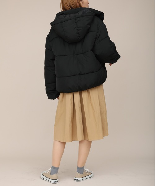 sakishimatokyo（サキシマトーキョー）の「【ZOZO限定】サキシマamp[フードツキナカワタジャケット]（ブルゾン・レディース・ブラック/ベージュ・FREE）」の5枚目の写真