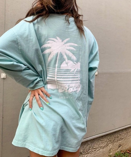 ROXY（ロキシー）の「SURF CLUB L/S/ロキシーバックプリント長袖ロンT（Tシャツ/カットソー・レディース・レッド/アクア/ホワイト/ピンク系その他・SMALL/MEDIUM/LARGE）」の3枚目の写真