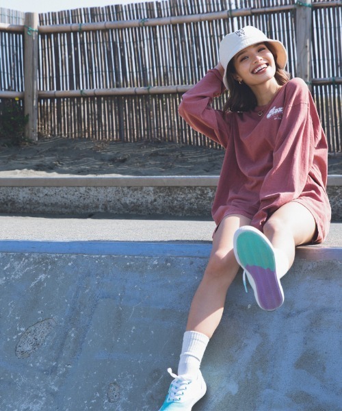 ROXY（ロキシー）の「SURF CLUB L/S/ロキシーバックプリント長袖ロンT（Tシャツ/カットソー・レディース・レッド/アクア/ホワイト/ピンク系その他・SMALL/MEDIUM/LARGE）」の14枚目の写真
