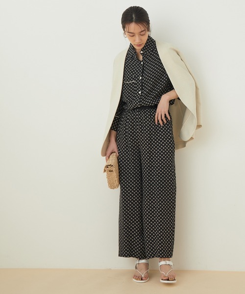 ADAM ET ROPE'（アダムエロペ）の「【セットアップ対応】ハートプリントシャツ（シャツ/ブラウス・レディース・ブラック・FREE）」の6枚目の写真