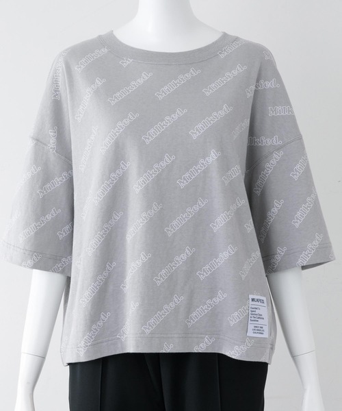 MILKFED.(ミルクフェド)の「ALLOVER LOGO TOP(Tシャツ/カットソー・レディース・ホワイト/ライトグレー/ブラック/ベージュ/レッド・ONE SIZE)」の12枚目の写真