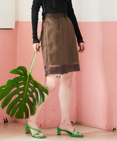 MAISON SPECIAL（メゾンスペシャル）の「ワンタックイージーショーツ【MAISON SPECIAL/メゾンスペシャル】（その他パンツ・レディース・ブラック/ブラウン/ピンク/シルバー/ブルー・38/36）」の3枚目の写真