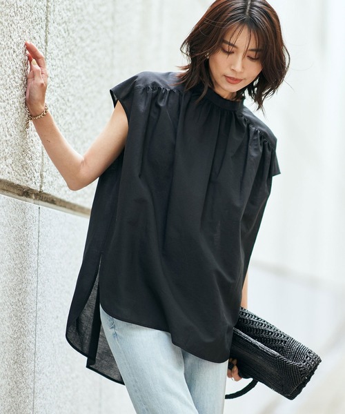 RIVE DROITE（リヴドロワ）の「大人に嬉しい二の腕カバー　オーバーフレンチブラウス（シャツ/ブラウス・レディース・オフホワイト/ブラック/サックスブルー・FREE）」の3枚目の写真