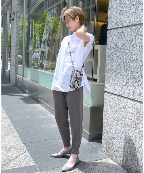 RIVE DROITE（リヴドロワ）の「大人に嬉しい二の腕カバー　オーバーフレンチブラウス（シャツ/ブラウス・レディース・オフホワイト/ブラック/サックスブルー・FREE）」の15枚目の写真